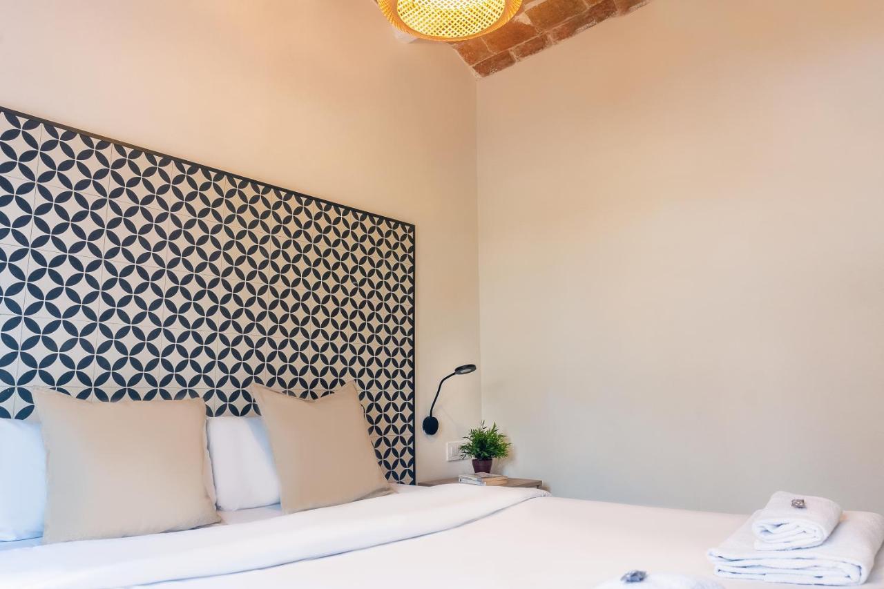 Modern Catalan Apartments By Olala Homes L'Hospitalet de Llobregat Exterior foto