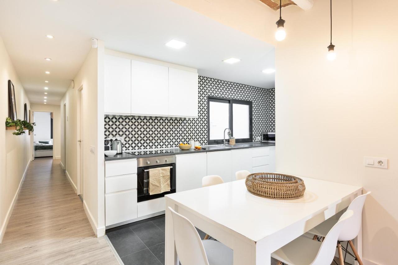 Modern Catalan Apartments By Olala Homes L'Hospitalet de Llobregat Exterior foto